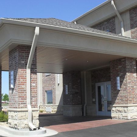 Bell'S Extended Stay And Suites Saint Robert Exteriér fotografie