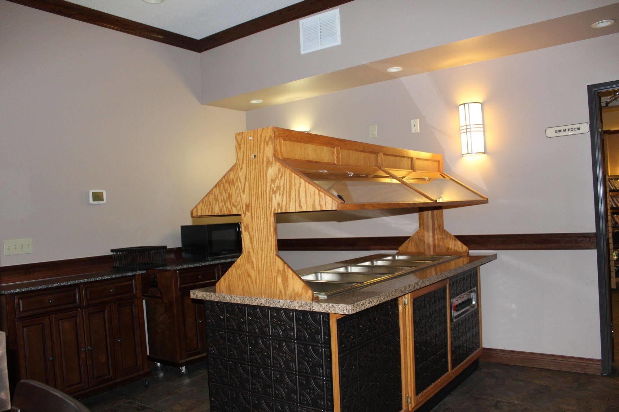 Bell'S Extended Stay And Suites Saint Robert Exteriér fotografie